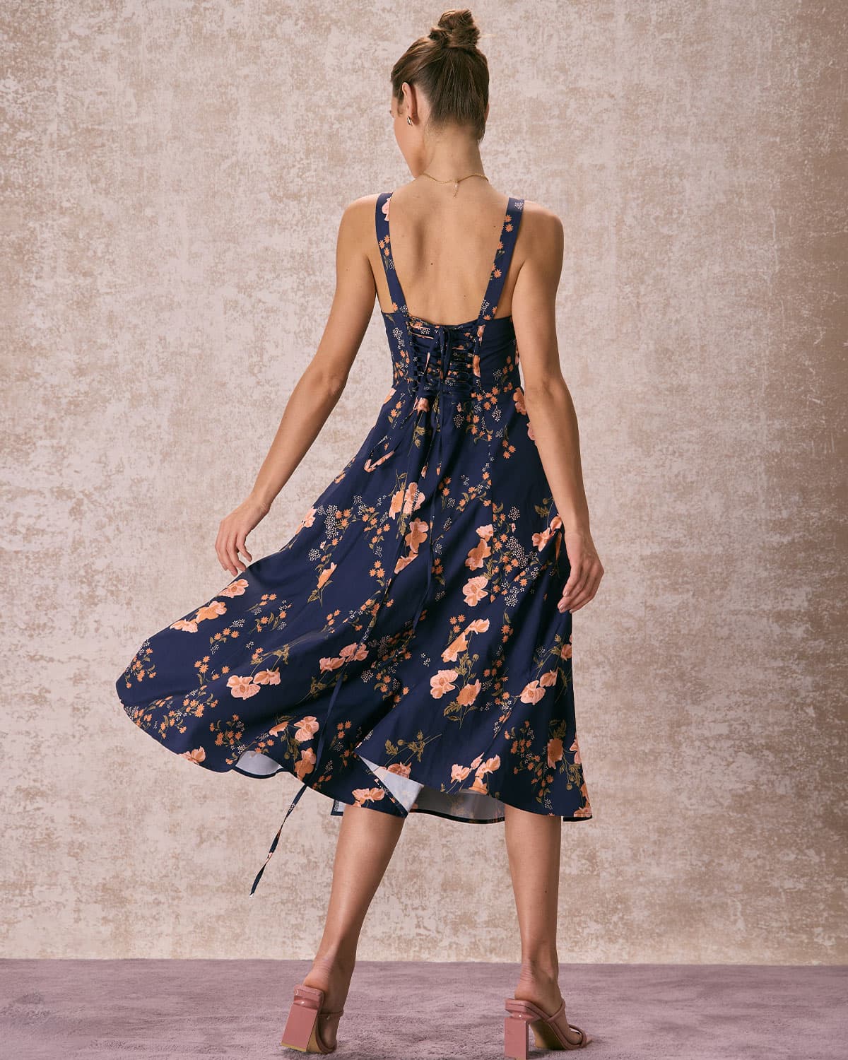 Robe Midi Fleurie Bleu Marine Laçage