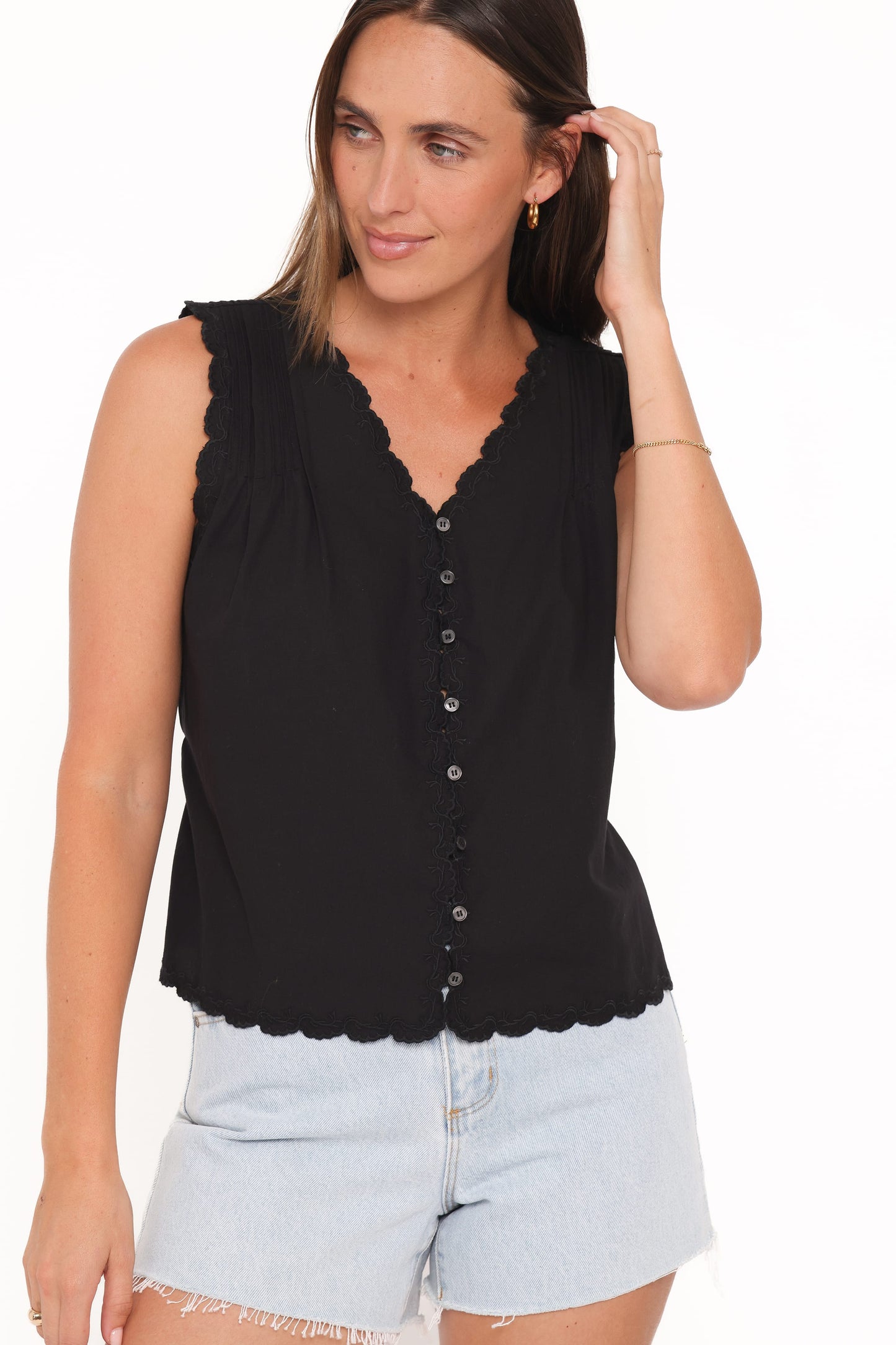 Top Noir Bordure Dentelle Lori